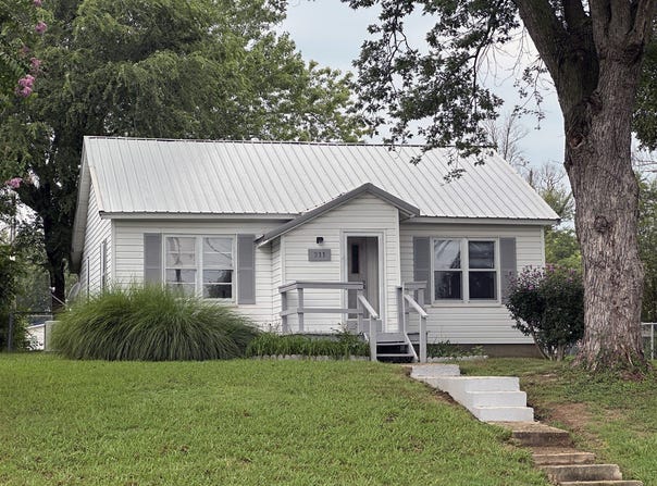 711 N Prairie, Bloomfield, MO 63825