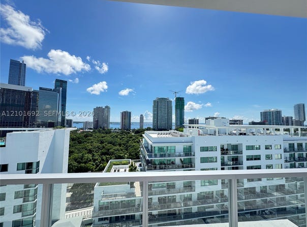 1611 SW 2 ave, Miami, FL 33129