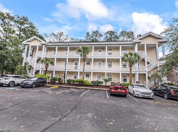 4221 Hibiscus Dr., Little River, SC 29566