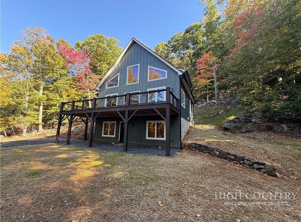 1099 Lauren Lane, West Jefferson, NC 28694