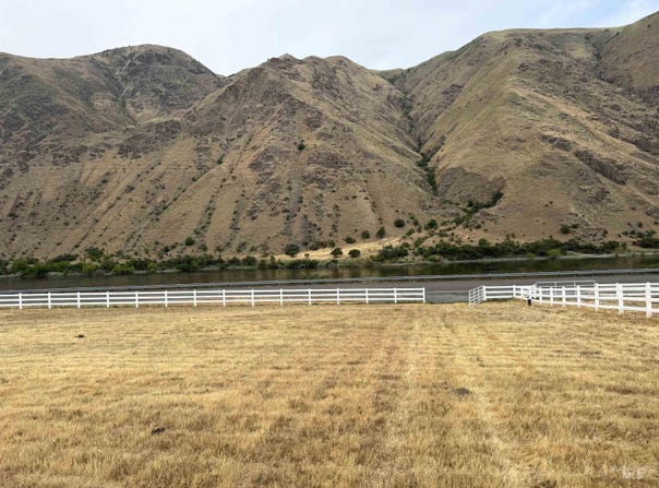 Snake River Road, Asotin, WA 99402