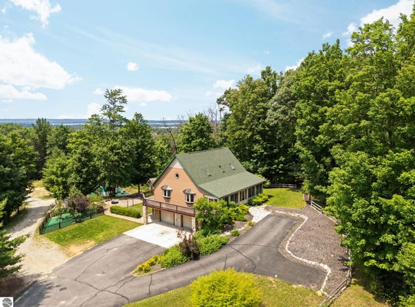 5265 Bates, Williamsburg, MI 49690