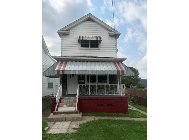336 Green St, Belle Vernon, PA 15012