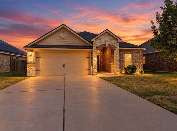 4128 Tower Bridge Lane, Crowley, TX 76036