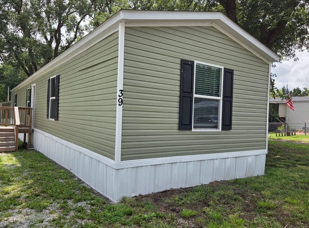 300 W Albert St., Maize, KS 67101