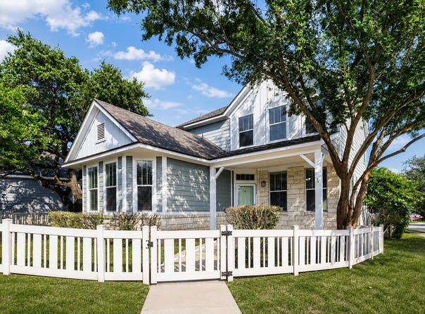 5136 Hellman, Kyle, TX 78640