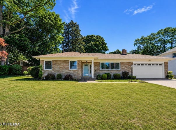 52 Silverwhite Road, Little Silver, NJ 07739