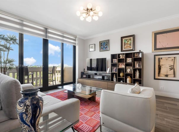 90 Edgewater Dr, Coral Gables, FL 33133