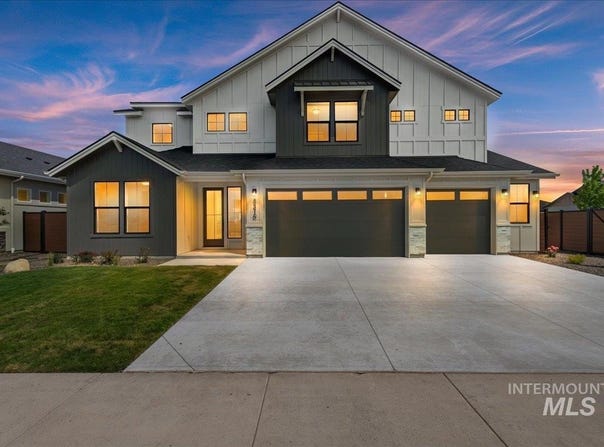 7715 W Flathead Lake St, Eagle, ID 83616