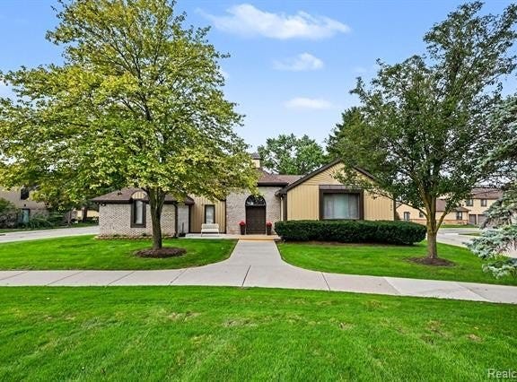 41615 Bedford Drive, Canton Twp, MI 48187