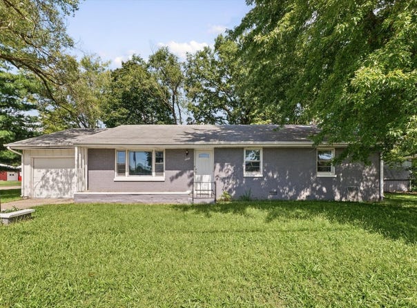 1606 W Kirby Avenue, Champaign, IL 61821