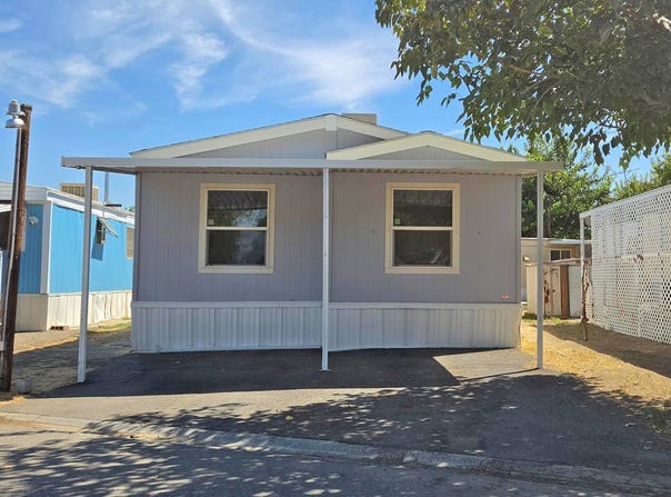 550 Harrison St, Coalinga, CA 93210