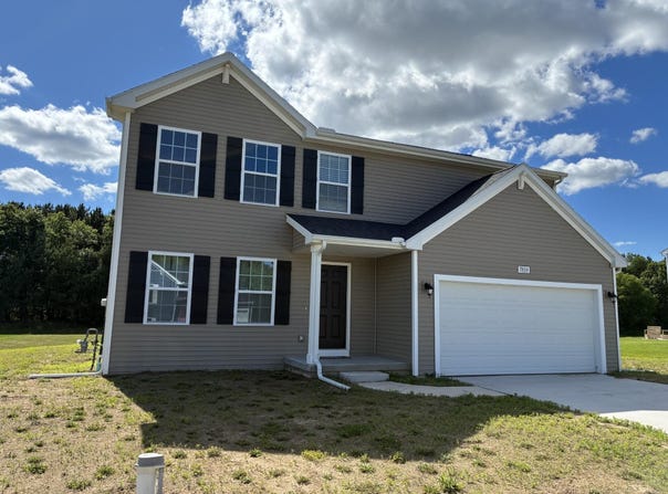 7859 Sierra Drive, Belding, MI 48809