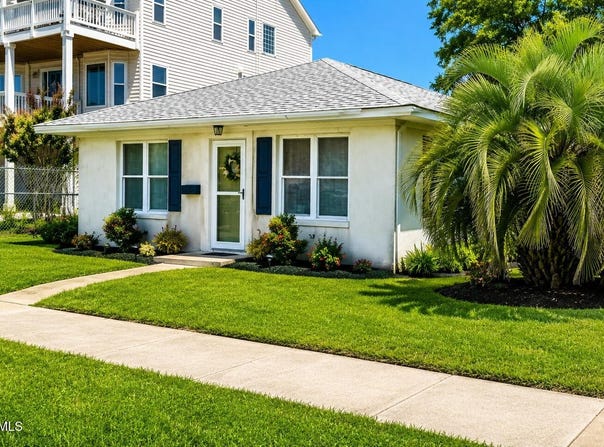 1100 Shepard Street, Morehead City, NC 28557