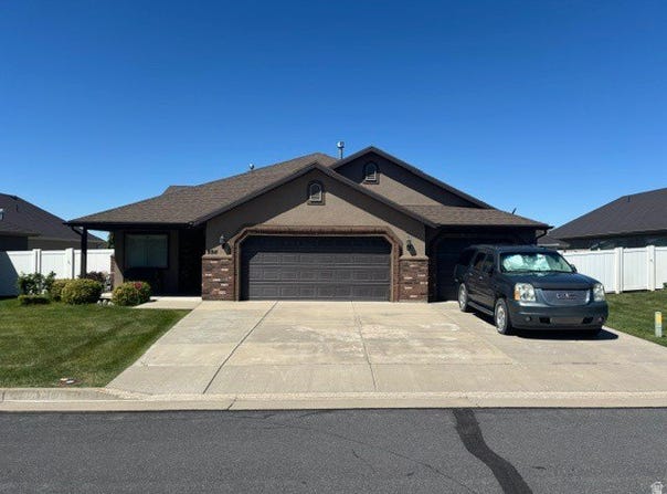 5511 S 575 W, Riverdale, UT 84405