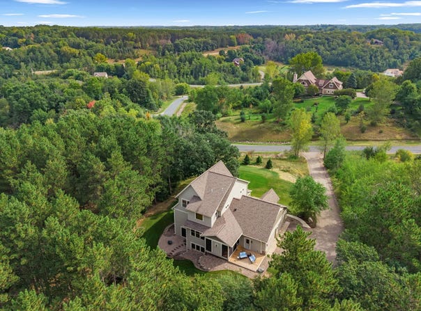 1346 Birch Park Ridge, Saint Joseph Twp, WI 54082