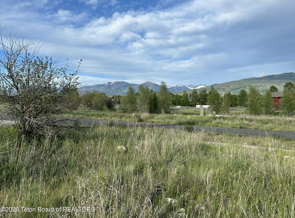 384 PALISADE Trail, Driggs, ID 83422