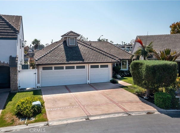 6261 Majorca Circle, Long Beach, CA 90803
