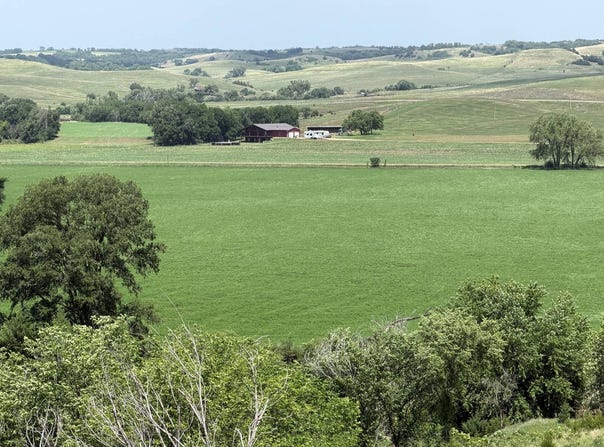 50876 897th Rd, Lynch, NE 68746