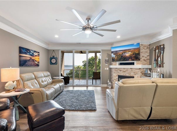 100 Trinity Pointe Drive, Camdenton, MO 65020