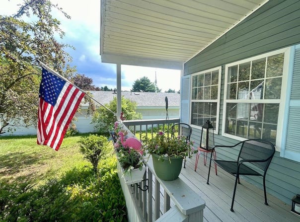207 Donald Drive, Goffstown, NH 03045