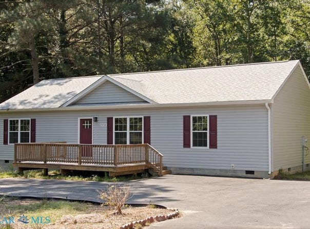 5738 Hickory Fork Road, Gloucester, VA 23061
