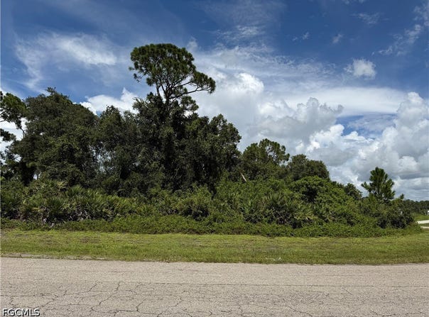 6028 Keystone Circle, Labelle, FL 33935