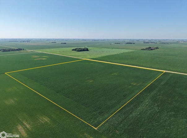 356th St., Le Sueur, MN 56058