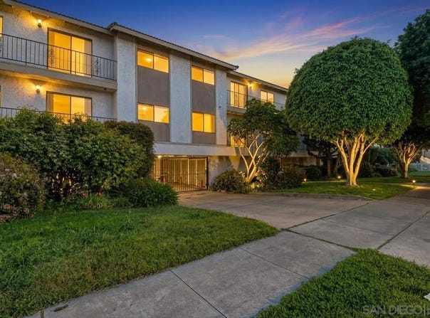 835 E Ave, Coronado, CA 92118