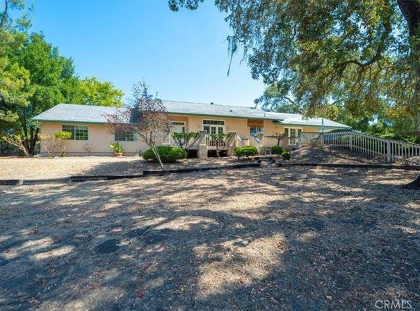 9040 Caleta, Atascadero, CA 93422