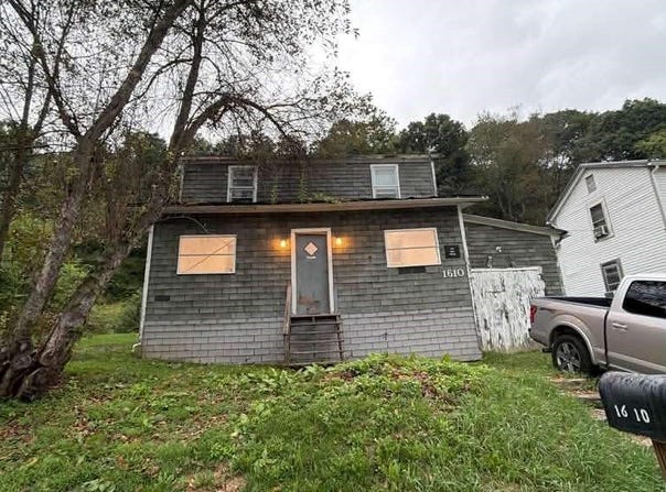 1610 Dixon Rd, Cherryhll Twp/Clymer, PA 15728