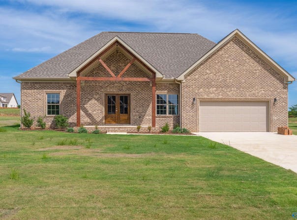 251 Hummingbird Way, Killen, AL 35645