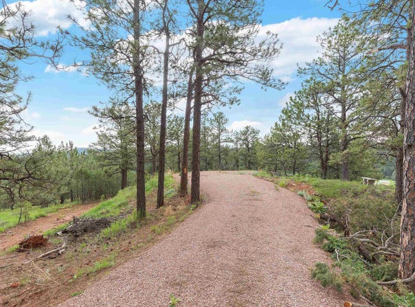 13859 MELVIN RD, Hermosa, SD 57744