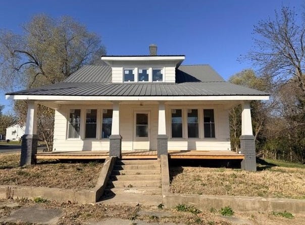122 Main St, Frankford, MO 63441