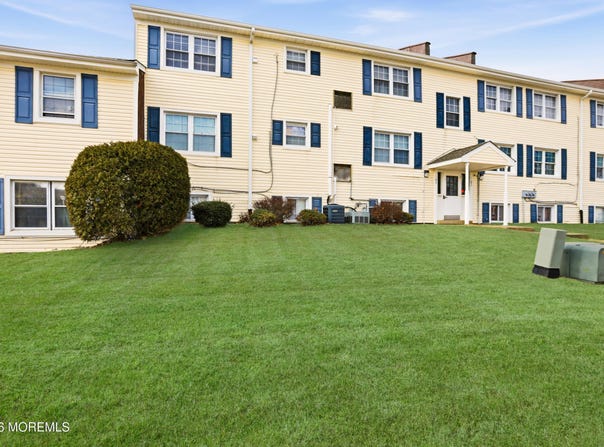 194 Sawmill Road, Brick, NJ 08724