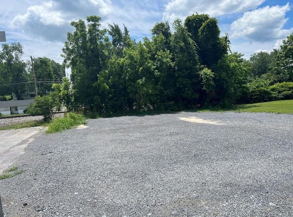 S lot: 013-7-1, Abingdon, VA 24210