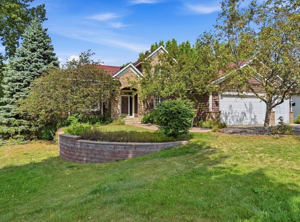 1659 Lakeland Circle, Centerville, MN 55038