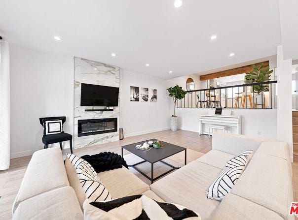 13235 Fiji Way, Los Angeles, CA 90292