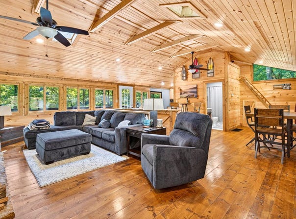 266 Shawnee Lane, Sugar Grove, OH 43155