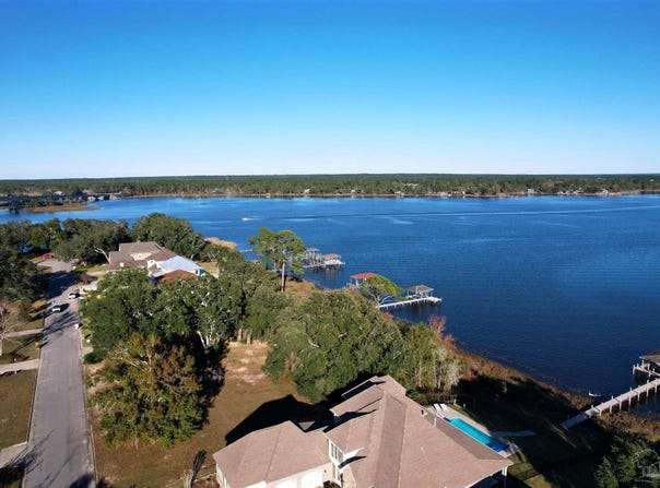 Gordon Wells Dr, Milton, FL 32583