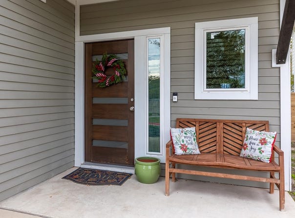 716 Bernstein St, Austin, TX 78745