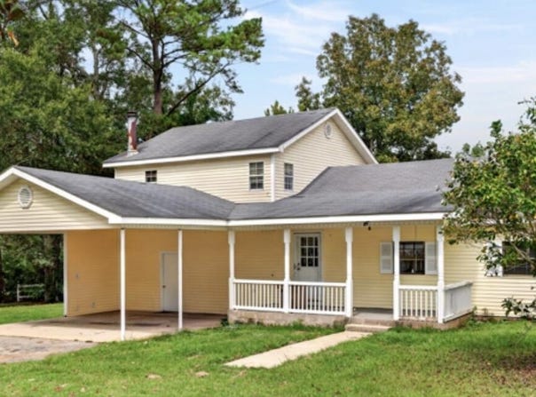 721 Bouie Rd., Picayune, MS 39466