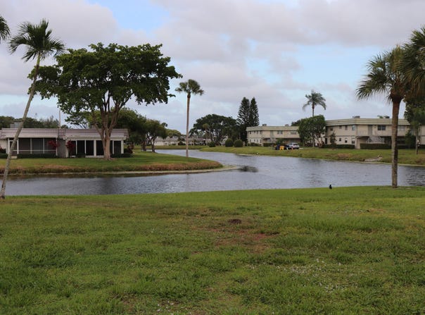 26 Brittany, Delray Beach, FL 33446