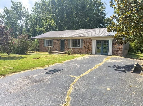 214 Simmental Lane, Glasgow, KY 42141