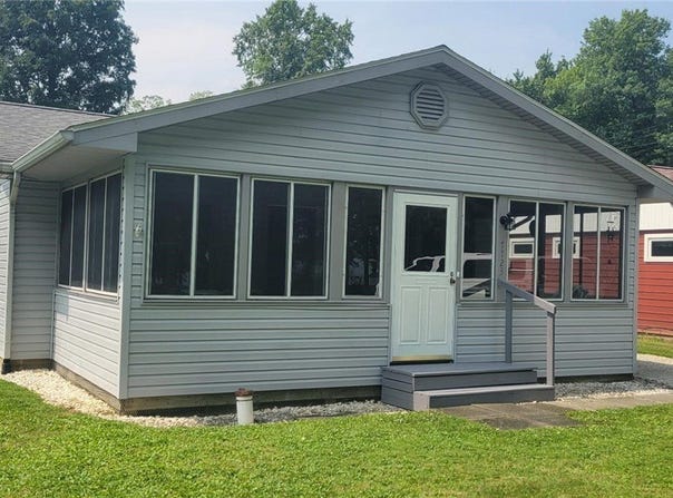 7723 Bayview Drive, Williamsfield, OH 44093