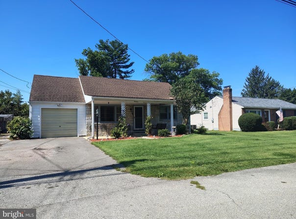 13 HAYWOOD Circle, HAGERSTOWN, MD 21740