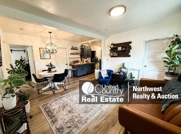 20 S 7th St W, Malta, MT 59538