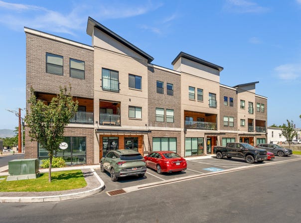12241 S 900 E, Draper, UT 84020