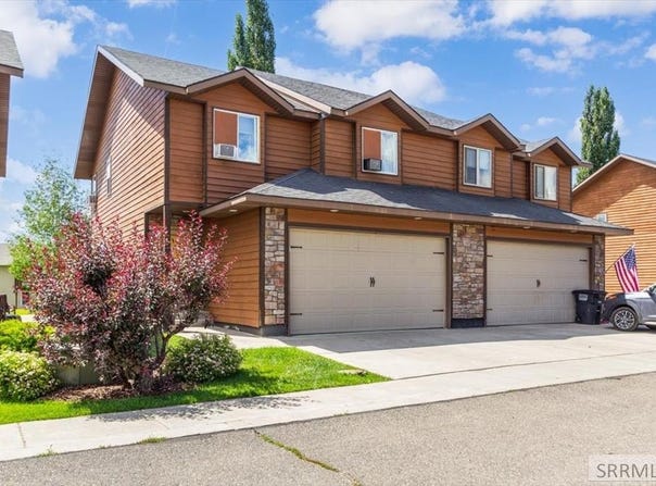 718 Valley Centre Drive, Driggs, ID 83422