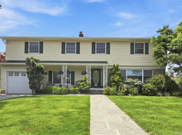 7 Herkimer Avenue, Jericho, NY 11753
